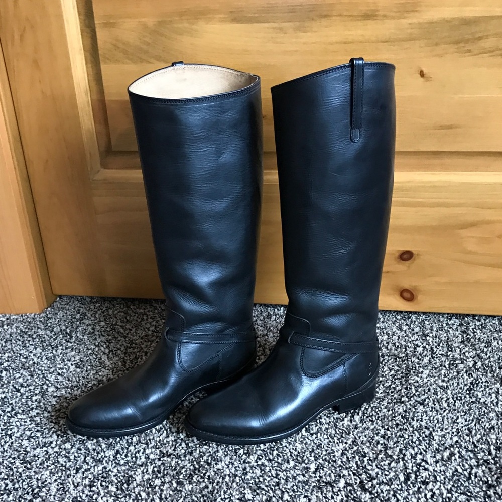 Frye Women Black Knee High Boots Size 6.5 Worn Once